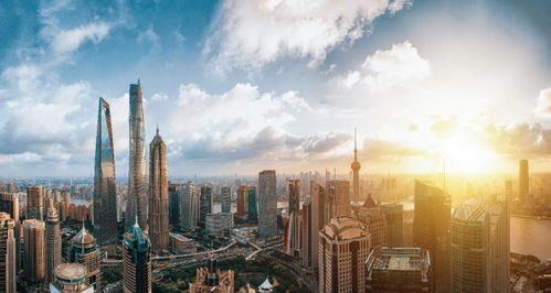 韩宏伟董事长考察2023成都春糖会，引领中国贵酒集团洞察行业新风向